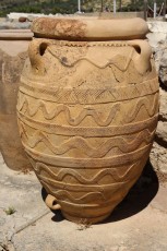 Large pottery at Knossos
